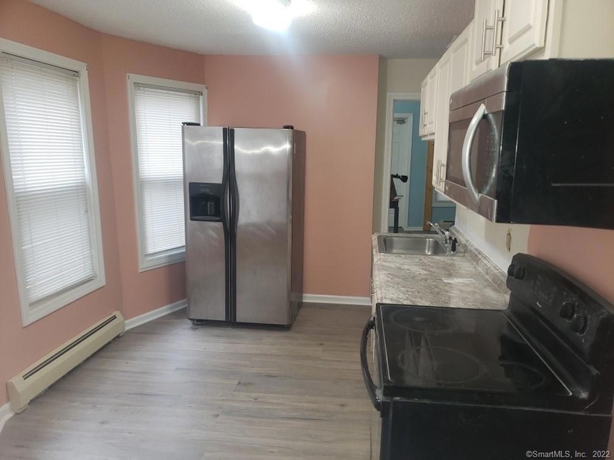 262 Sargeant St unit 1W, Hartford, CT 06105 - photo 1