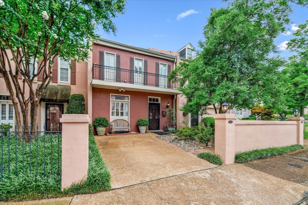Multi unit property with a balcony. No HOA fees