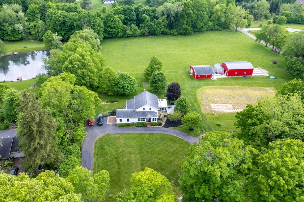 2839 Canyon Rd, Granville, OH 43023