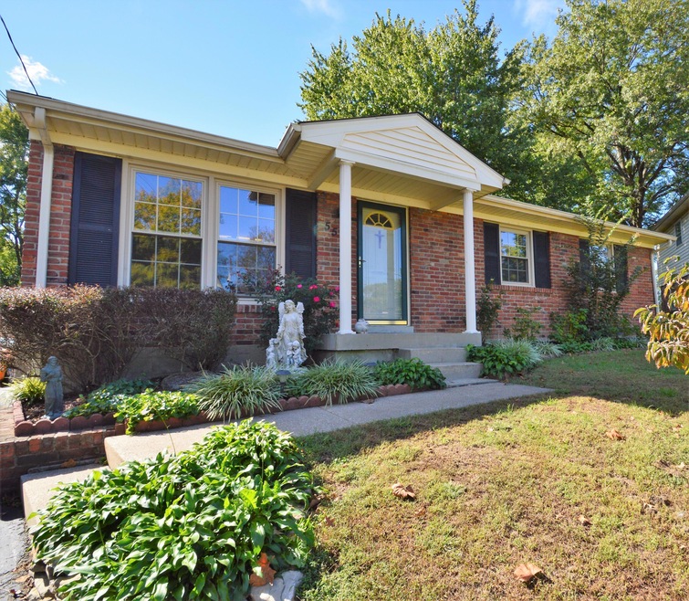 5508 Tealeaf Ct, Louisville, KY 40291 - photo 1