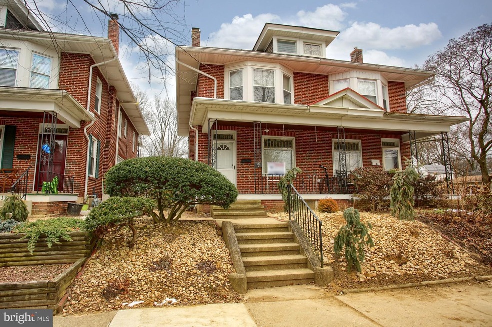 1256 Girard Ave, Reading, PA 19610 - photo 1