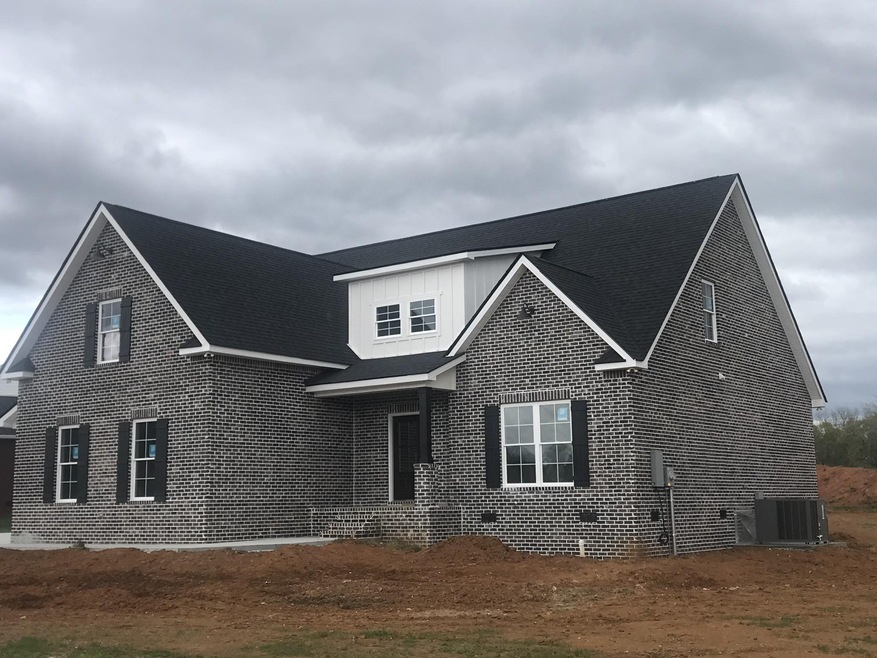 304 Honeysuckle Ln, Shelbyville, TN 37160 - photo 1