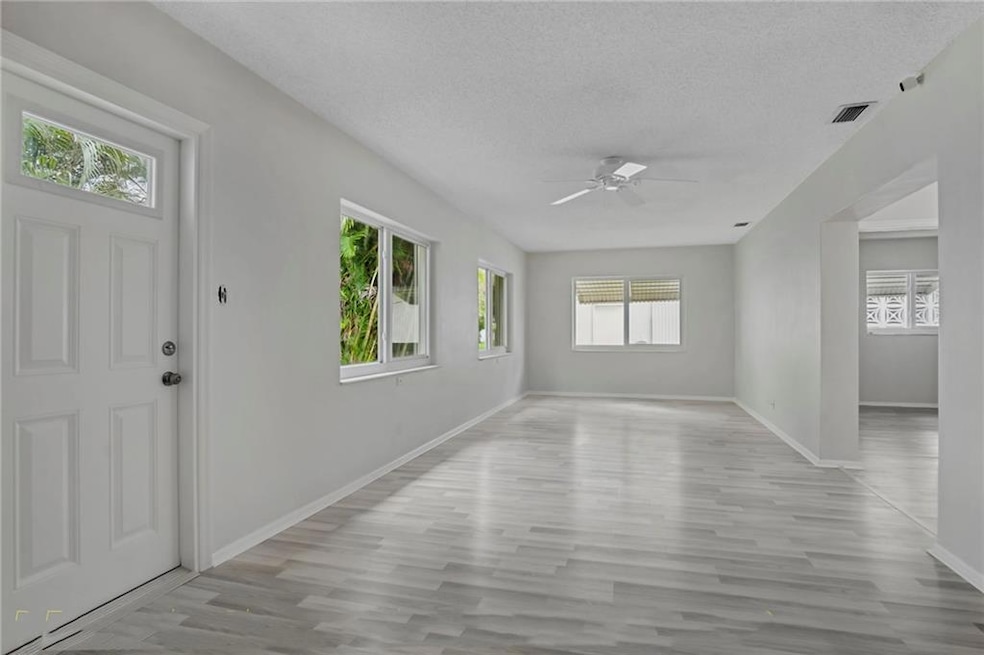 7301 NW 75th Ct, Tamarac, FL 33321 - photo 1