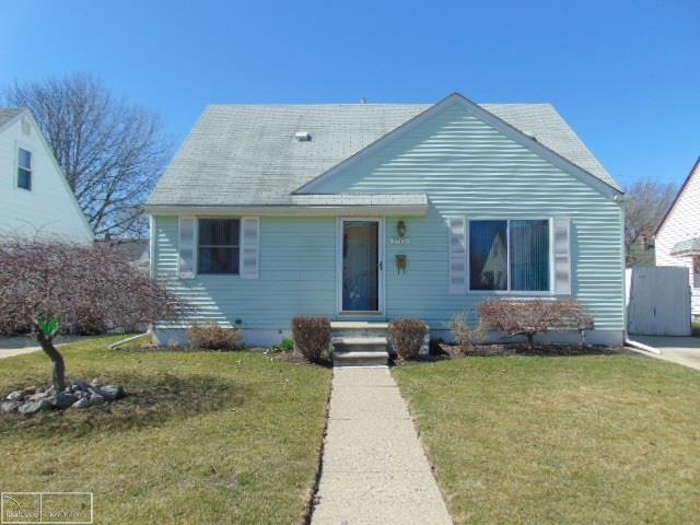 25151 Buick St, Roseville, MI 48066 - photo 1