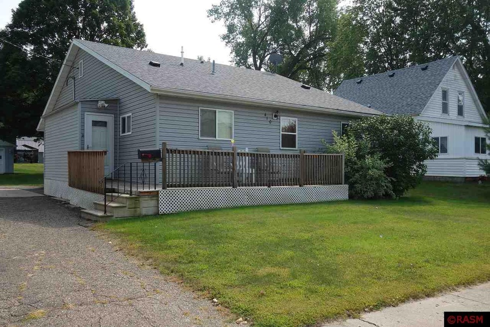 3 BR, 2 BA one level home close to great fishing, 