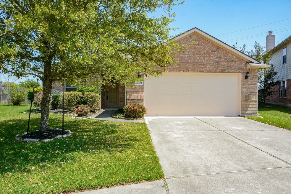 28502 Lockeridge Springs Dr, Spring, TX 77386 - photo 1