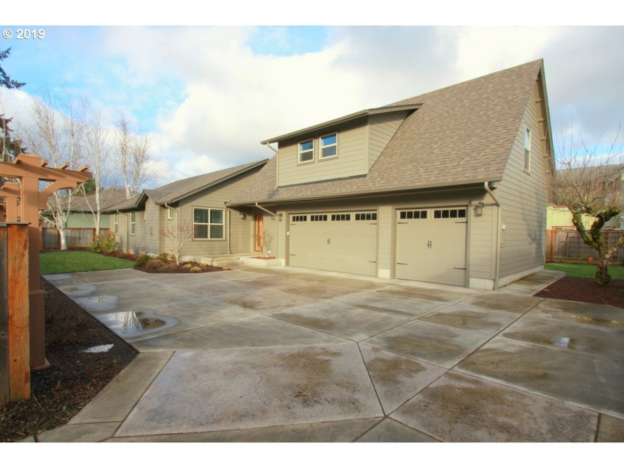 1699 Best Ln, Eugene, OR 97401 - photo 1