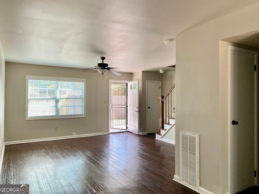 493 King Arnold St unit 1, Hapeville, GA 30354 - photo 1