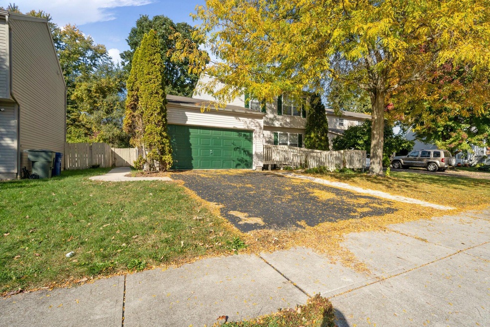 1570 Hansen Ave, Columbus, OH 43224 - photo 1