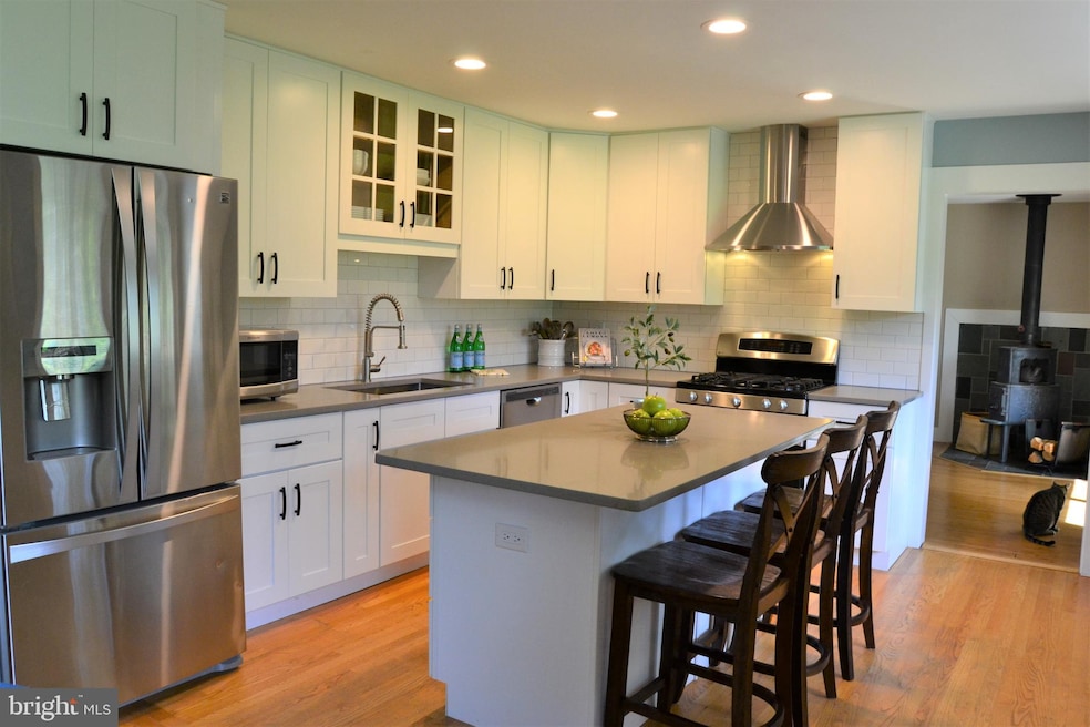 7995 Aladdin Dr, Laurel, MD 20723 - photo 1