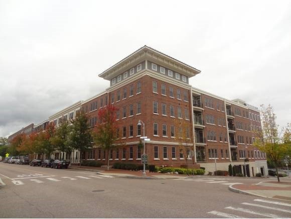 60 Winooski Falls Way unit 1314, Winooski, VT 05404 - photo 1