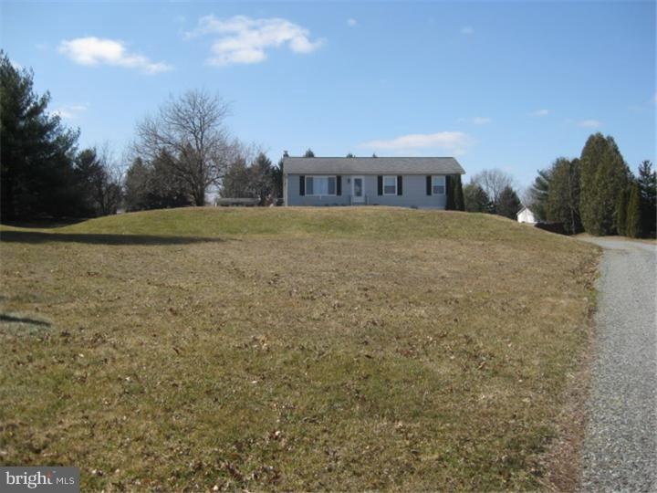 739 Valley Rd, East Greenville, PA 18041 - photo 1