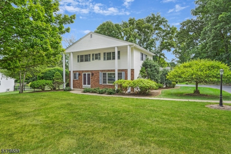 9 Brookfield Way, Mendham, NJ 07945 - photo 1