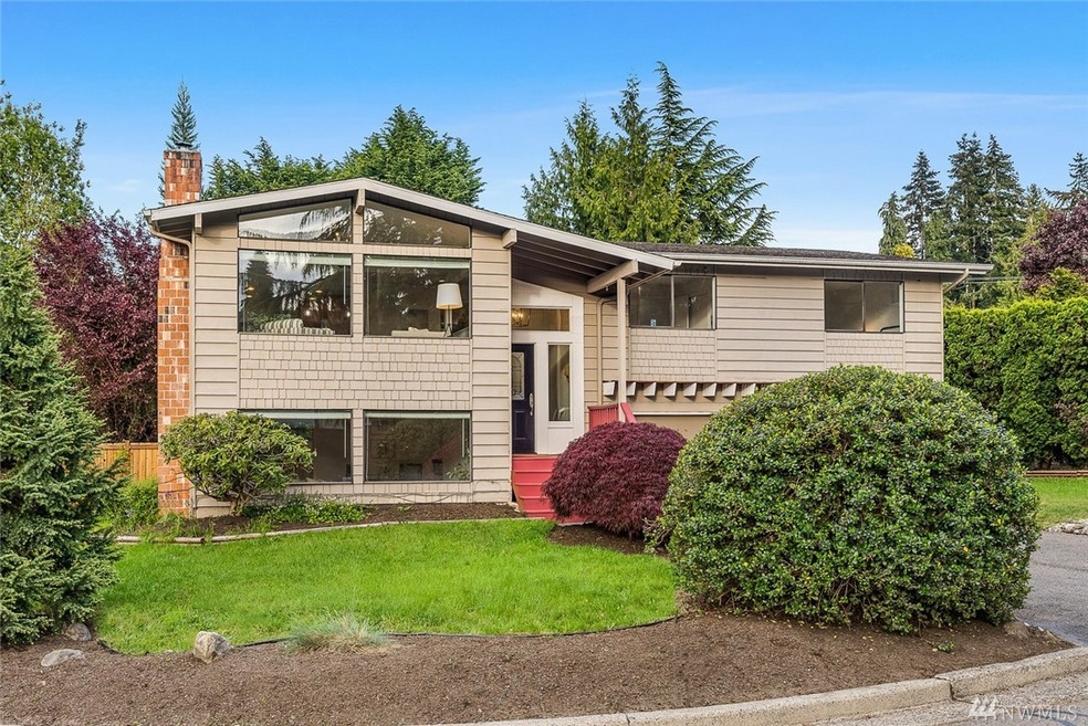 1261 7th Place S, Edmonds, WA 98020 - photo 1