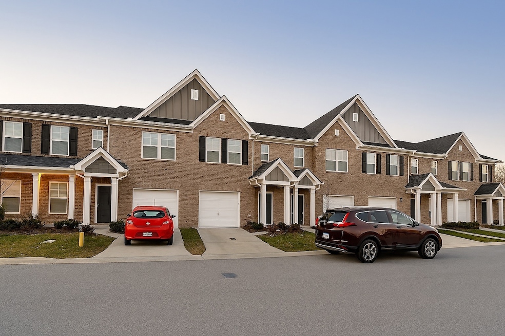 3307 Deerchase Cir, Murfreesboro, TN 37129 - photo 1