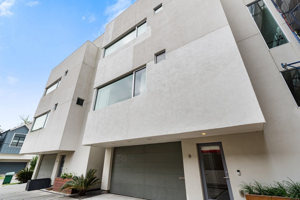 1728 Michigan St unit B, Houston, TX 77006 - photo 1