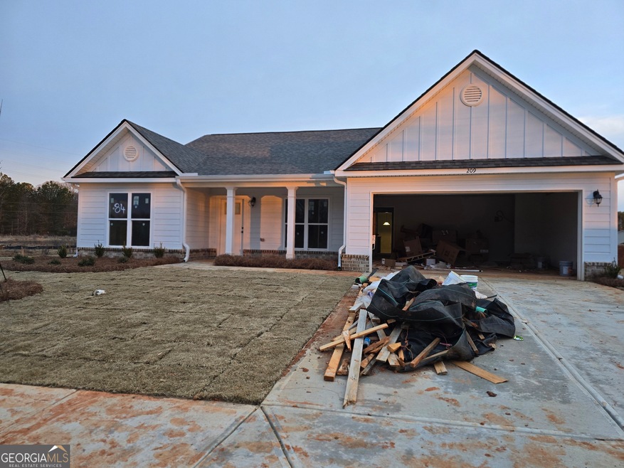 209 Lake Meadows Dr unit 84, Winder, GA 30680 - photo 1