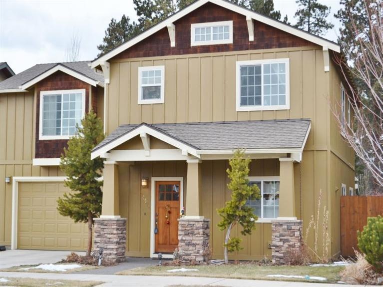 20321 Aberdeen Dr, Bend, OR 97702 - photo 1