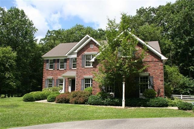 5 Laurel Hollow Rd, Pound Ridge, NY 10576 - photo 1