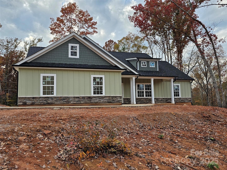 2837 Craig Farm Rd, Lancaster, SC 29720 - photo 1