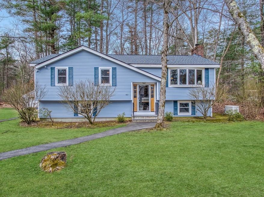 40 Charles St, Georgetown, MA 01833 - photo 1