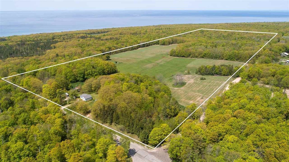 For Sale $900,000 • Co-Listing Agent