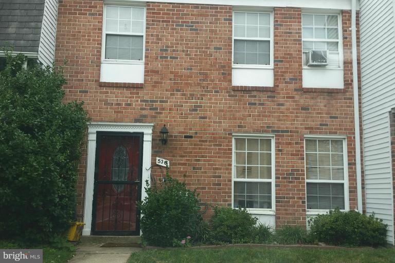 536 Peacock Dr, Hyattsville, MD 20785 - photo 1