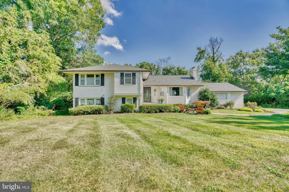 2012 Dumont Rd, Lutherville Timonium, MD 21093 - photo 1