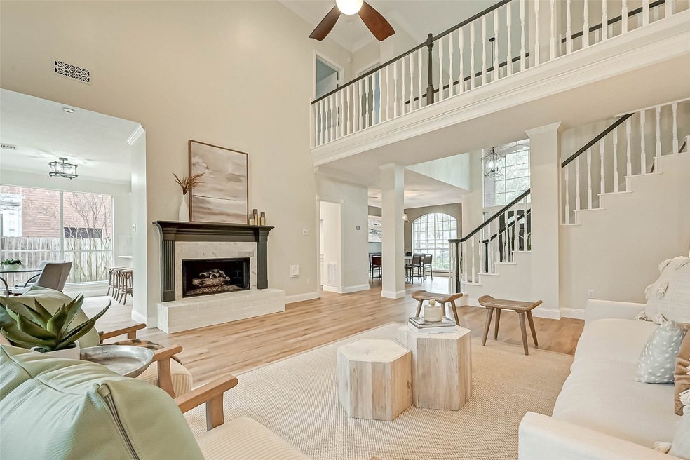 12114 Silver Creek Dr, Houston, TX 77070 - photo 1