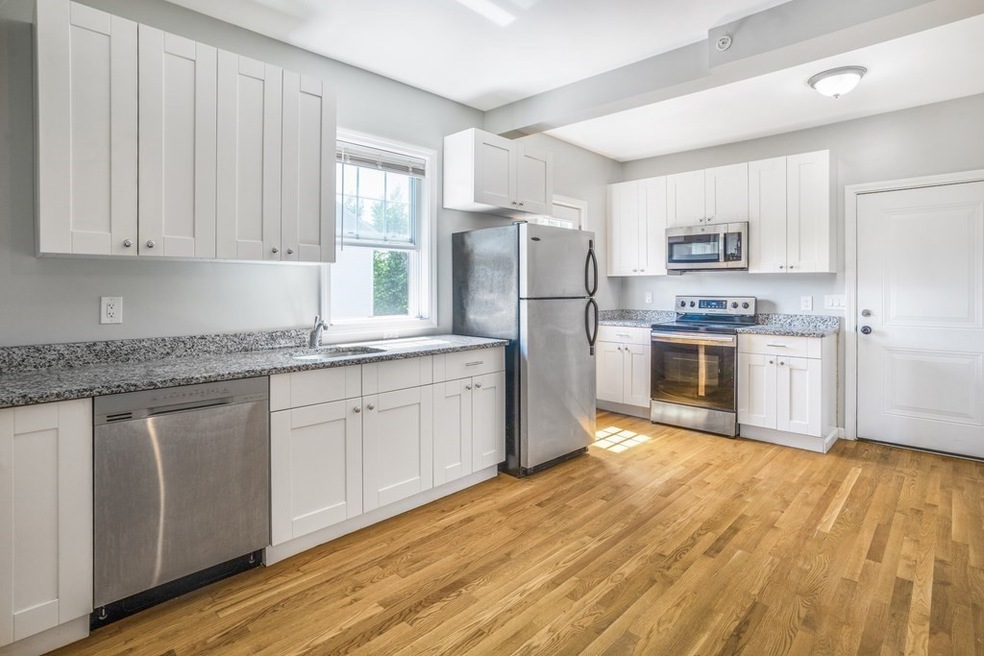 163 Devon St unit 4, Dorchester, MA 02121 - photo 1