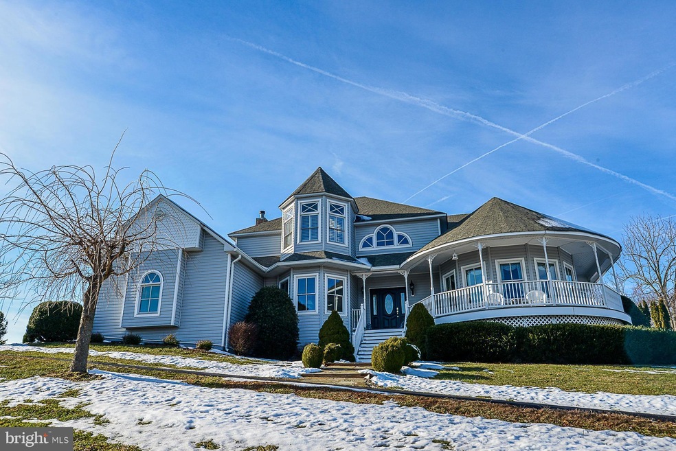 18087 Clendenning Cir, Round Hill, VA 20141 - photo 1