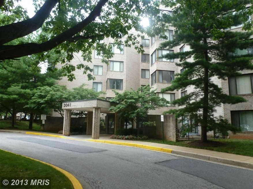 3041 Fallstaff Rd unit 206D, Baltimore, MD 21209 - photo 1