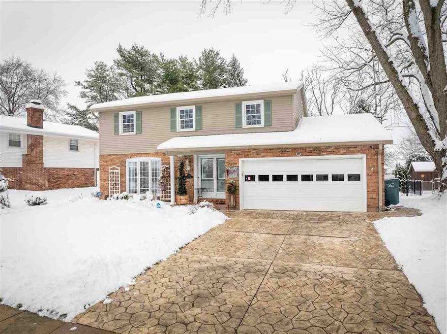 2219 Parkdale Dr, Richmond, IN 47374 - photo 1