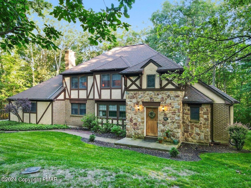 521 Owls Nest Rd, Stroudsburg, PA 18360 - photo 1