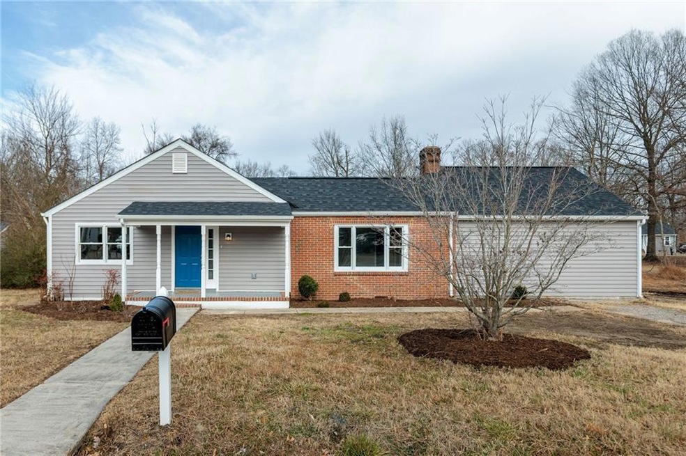 5004 Garfield St, Hopewell, VA 23860 - photo 1