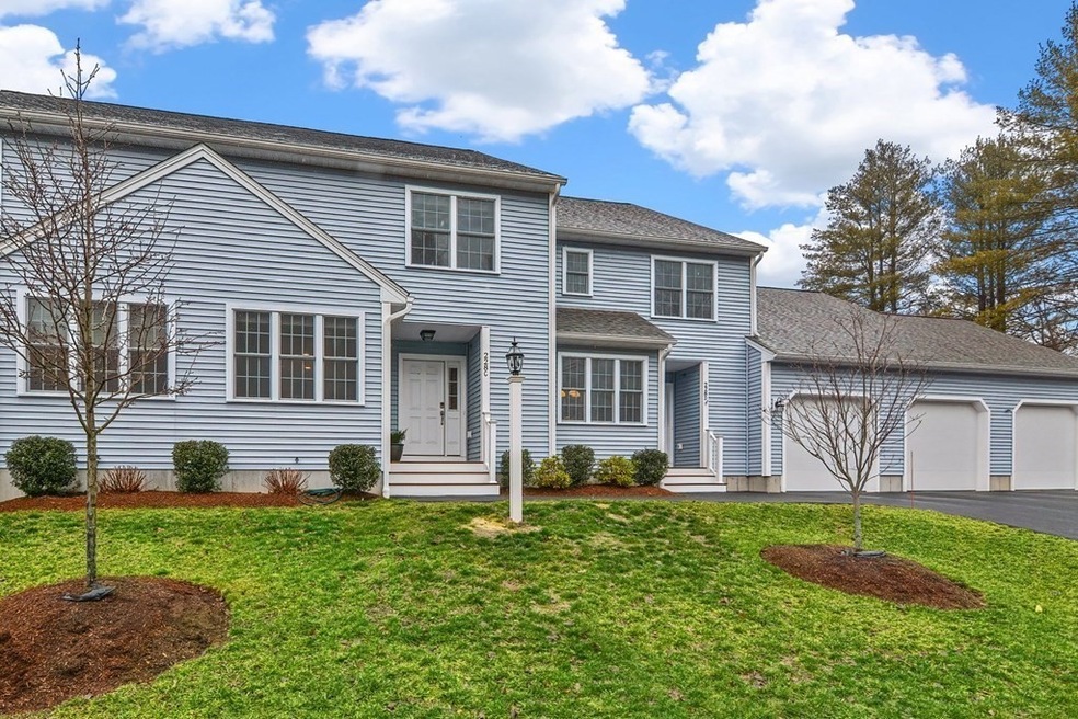228 Laurelwood Dr unit C, Hopedale, MA 01747 - photo 1