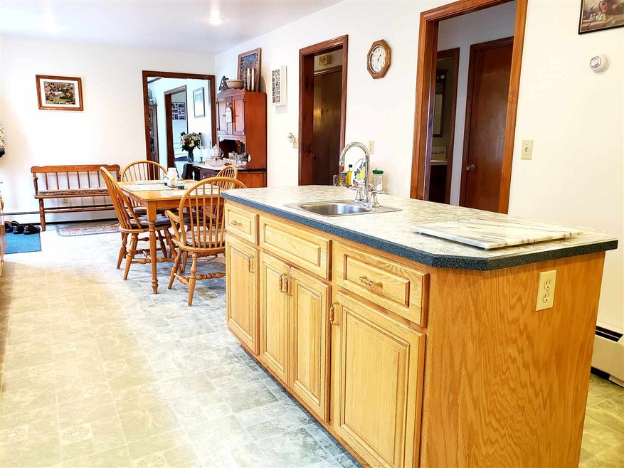 706 Whipple Hill Dr, Lyndonville, VT 05851 - photo 1