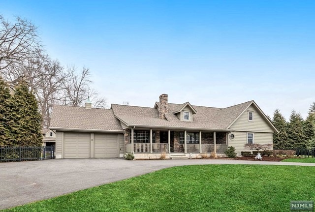 15 Elliott Rd, Harrington Park, NJ 07640 - photo 1