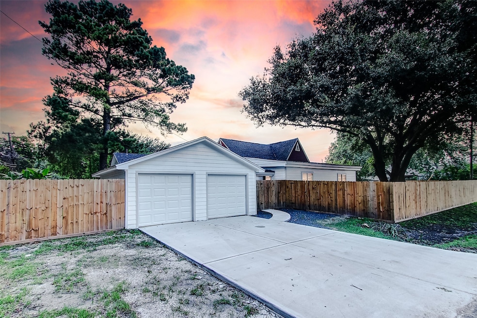 2530 Spence St, Houston, TX 77093 - photo 1