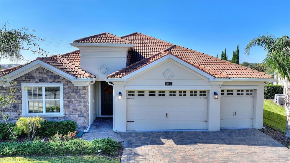 1142 Trappers Trail Loop, Davenport, FL 33896 - photo 1