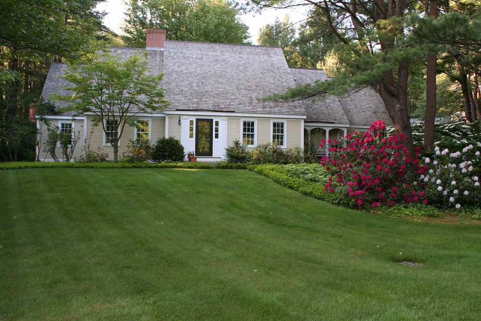 2 Curriers Cove, Portsmouth, NH 03801 - photo 1