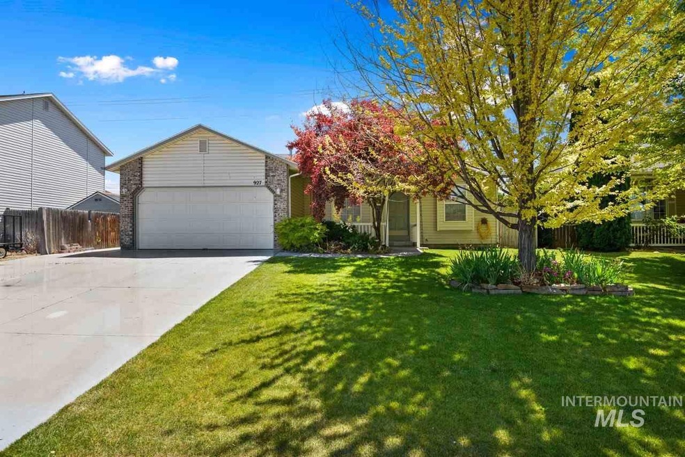 927 W Oakmont Ave, Nampa, ID 83686 - photo 1