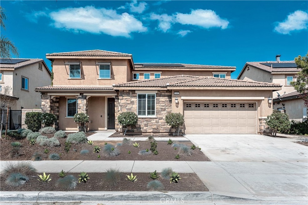 Sold $1,040,000 • Co-Listing Agent