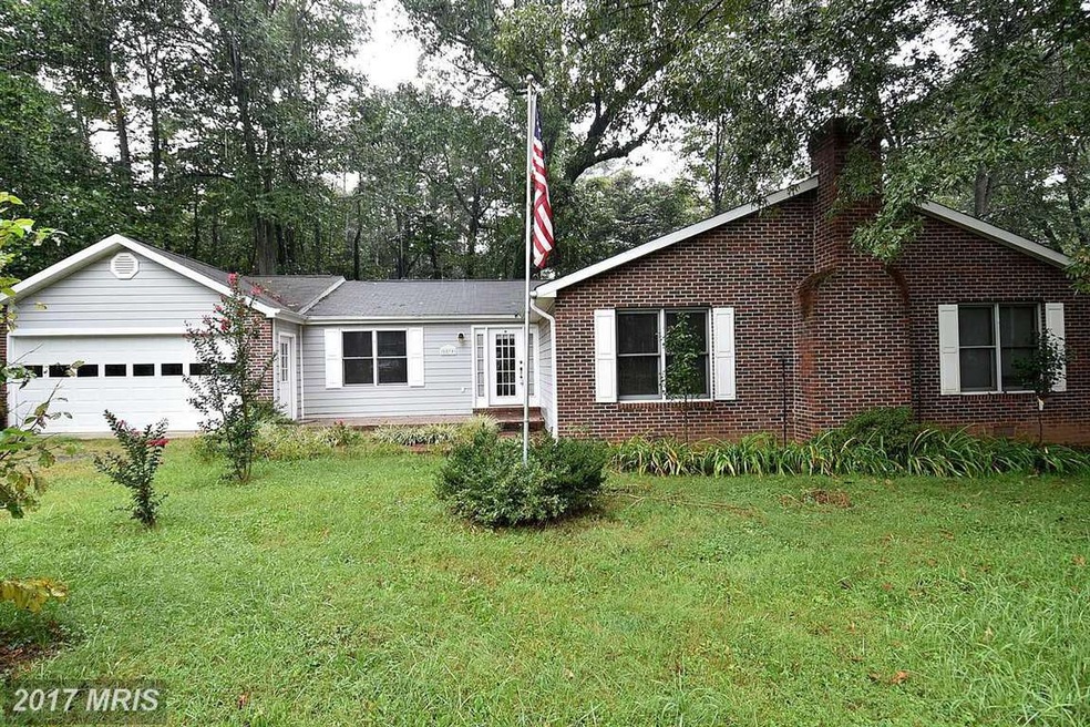 8870 Elaine Ave, Manassas, VA 20112 - photo 1