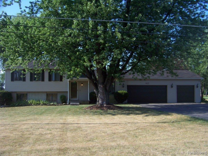 417 E ROLSTON