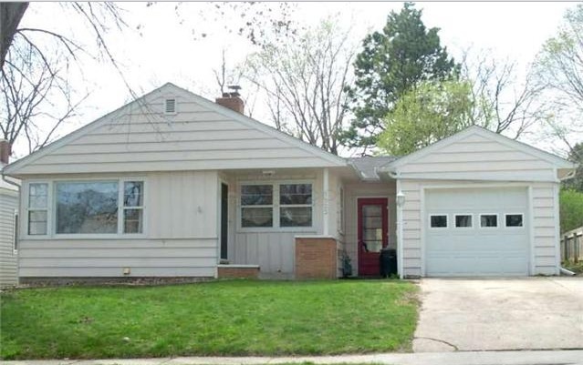 1223 Northwestern