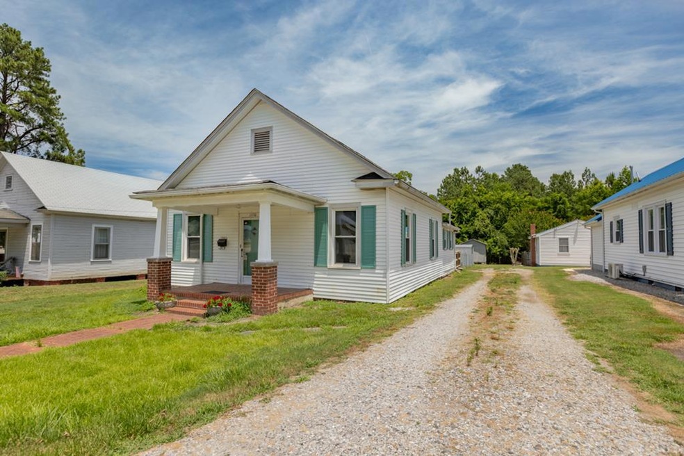 1110 Main St, Victoria, VA 23974 - photo 1