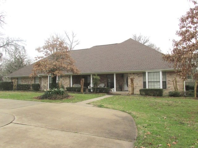 136 Rolling Meadows St, Lufkin, TX 75904 - photo 1