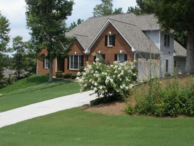 Exterior Front. Beautifully maintained ranch style