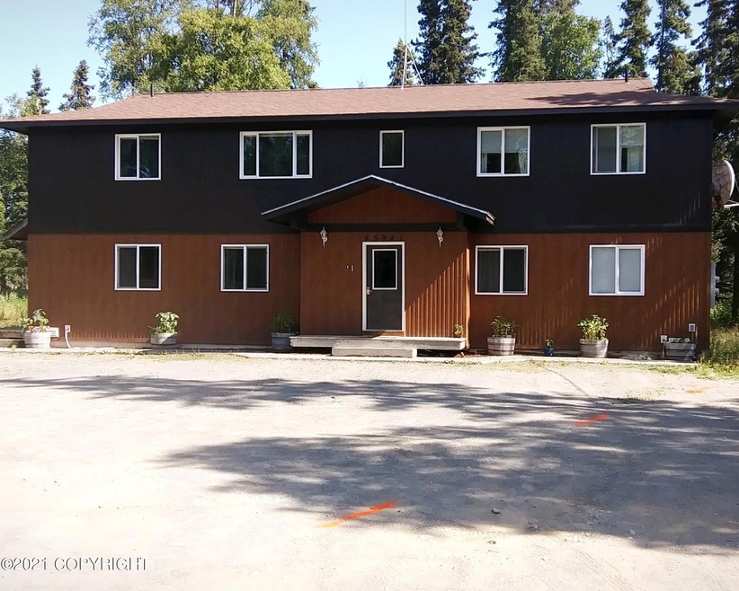 Outside View 4-Plex